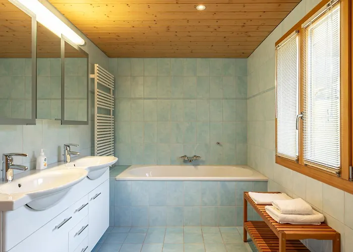 シャレー Studen *